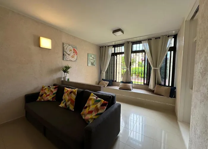 Palia Don Pedro Arona (Tenerife)